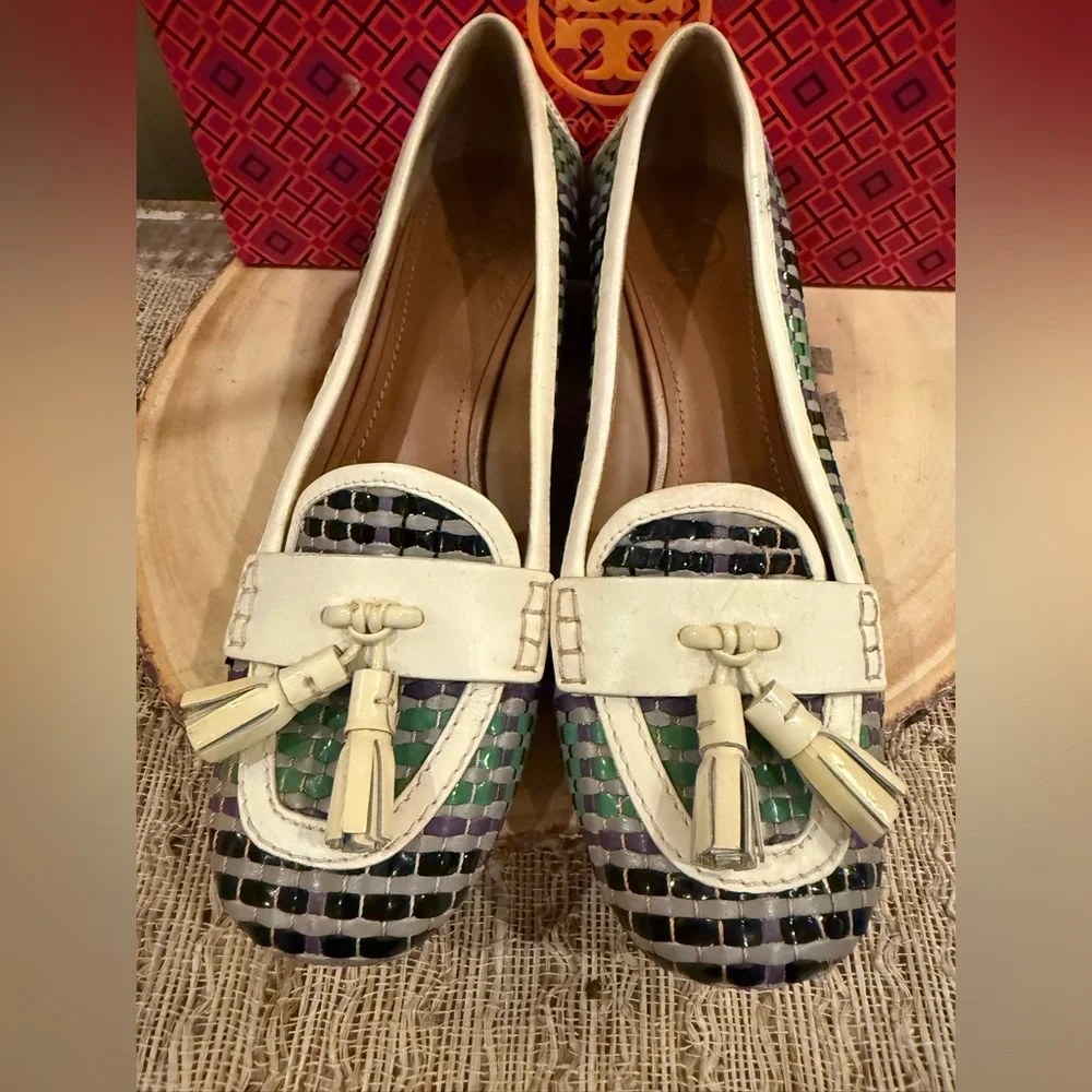 Tory Burch Careen 50MM Basket Weaved Leather Tassel  Loafer‎ Pumps Size 9.